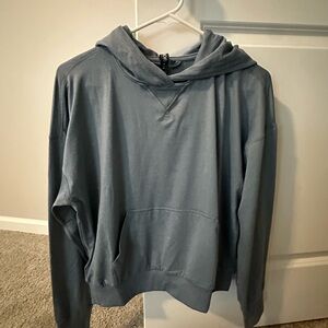 NWT Vuori Halo Modern Pullover Hoodie